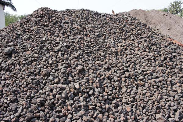 Manufacturers Exporters and Wholesale Suppliers of Manganese Ore Titupati Andhra Pradesh